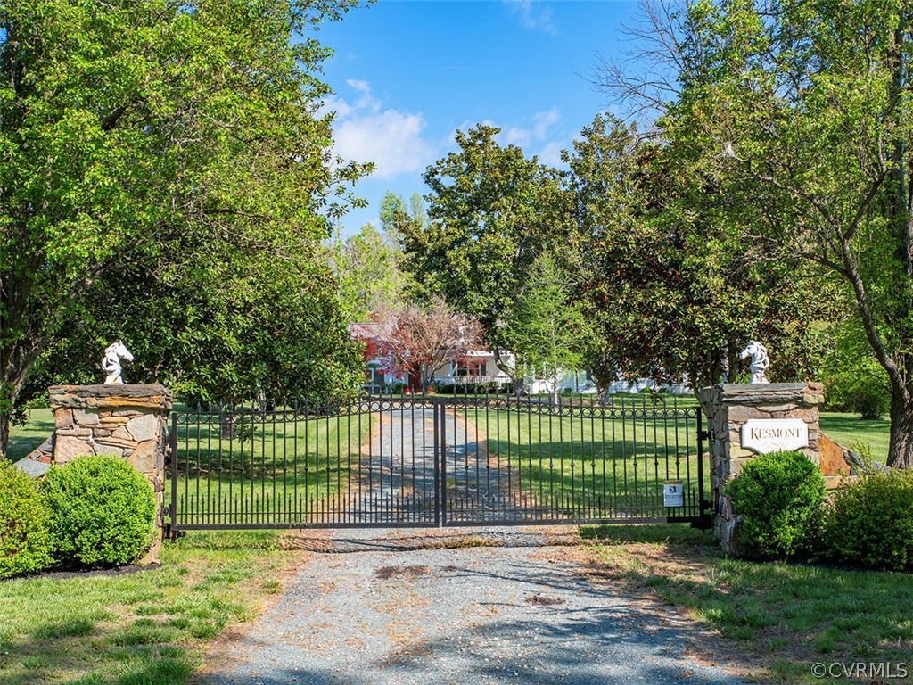 6478 Gordonsville Road Keswick, VA 22947 - Photo 5 of 50 Gallery Image 5