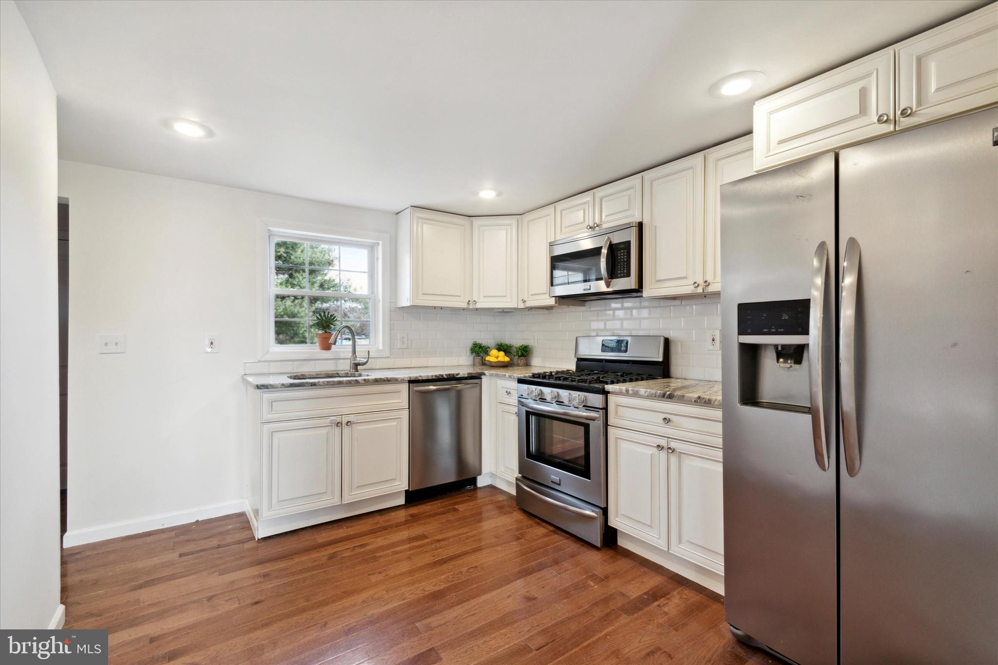 180 Clearview Avenue Hamilton, NJ 08619 - Photo 6 of 13