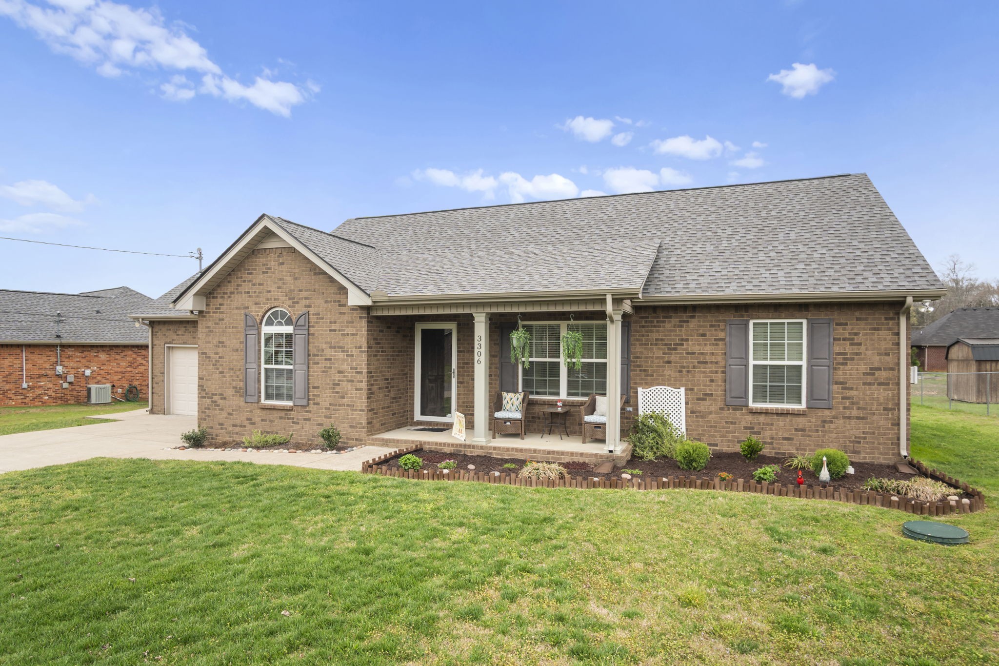 3306 Barretts Ridge Drive Murfreesboro, TN 37130 - Photo 4 of 24 a front view of house with yard and green space