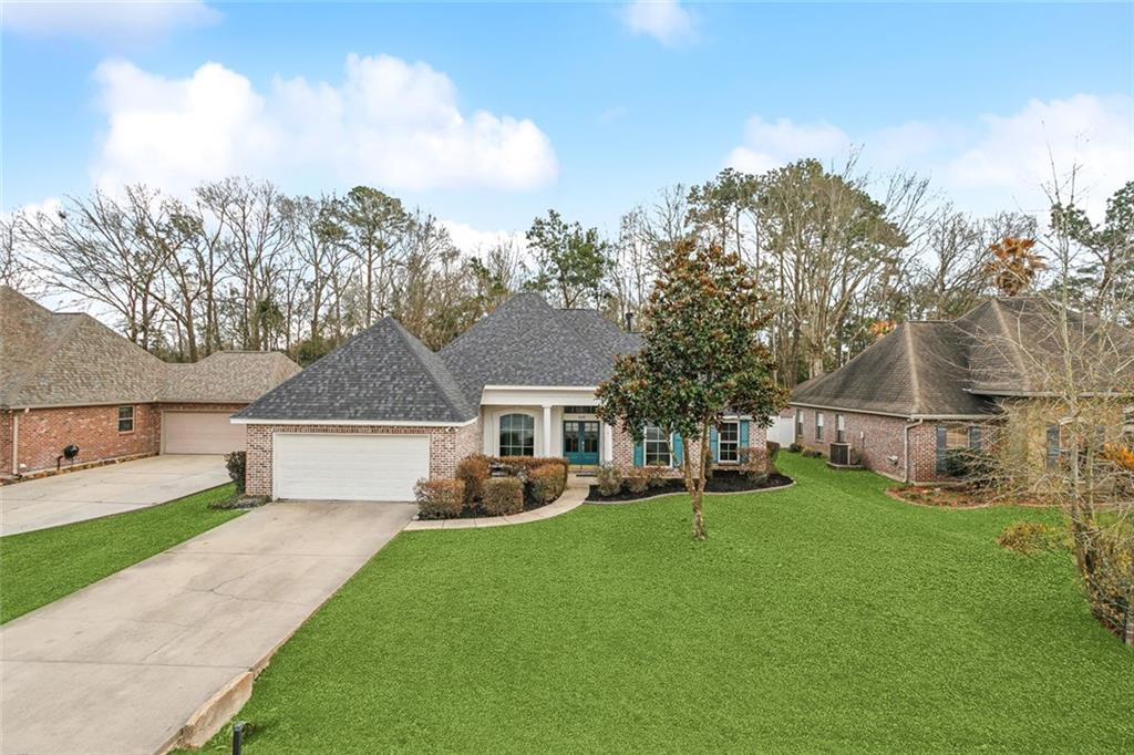 320 Autumn Lakes Road Slidell, LA 70461 - Photo 3 of 26