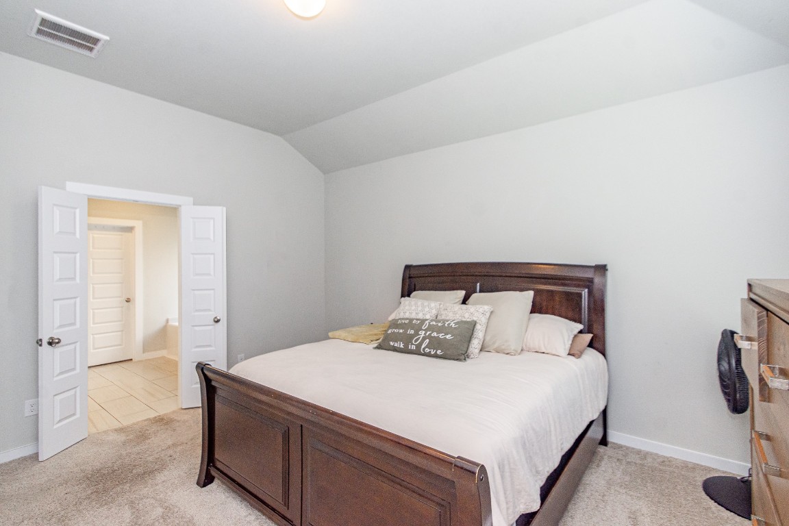 13022 Mid Stocket Drive Humble, TX 77346 - Photo 2 of 17 Primary Bedroom