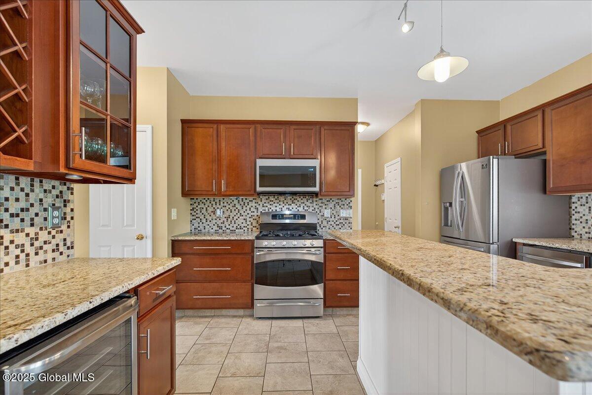 33 Milltowne Road Bethlehem, NY 12077 - Photo 19 of 69 24-33 MILLTOWN-24