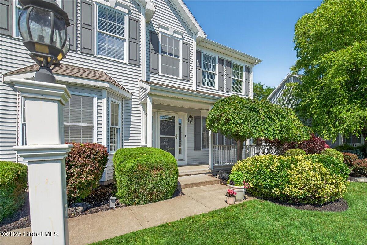 33 Milltowne Road Bethlehem, NY 12077 - Photo 6 of 69 49-33 MILLTOWN-49