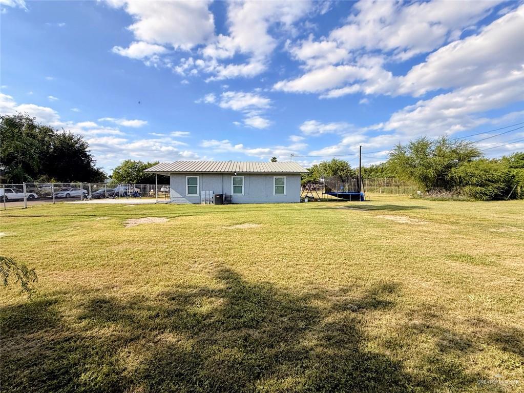 1307 Minnesota Road La Joya, TX 78560 - Photo 9 of 23