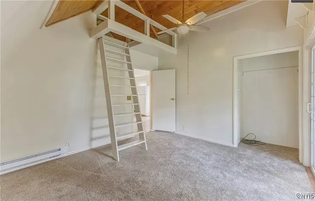 $1,300 | 1607 Burnet Avenue, Unit 3, Syracuse, NY 13206