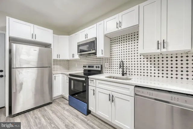 $199,000 | 402 South Eaton Street, Baltimore, MD 21224