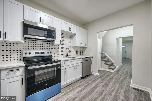 $199,000 | 402 South Eaton Street, Baltimore, MD 21224