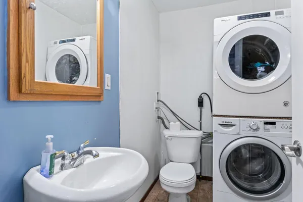 $215,000 | 1212 South Grove Avenue, Owatonna, MN 55060