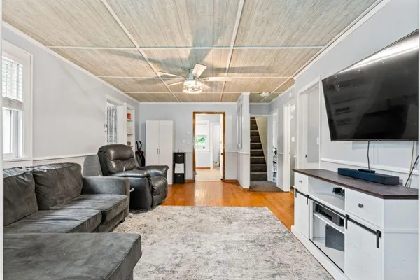 $215,000 | 1212 South Grove Avenue, Owatonna, MN 55060