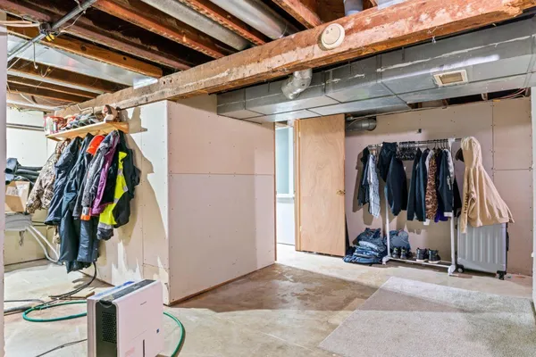 $215,000 | 1212 South Grove Avenue, Owatonna, MN 55060