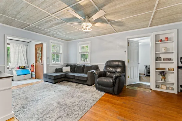 $215,000 | 1212 South Grove Avenue, Owatonna, MN 55060