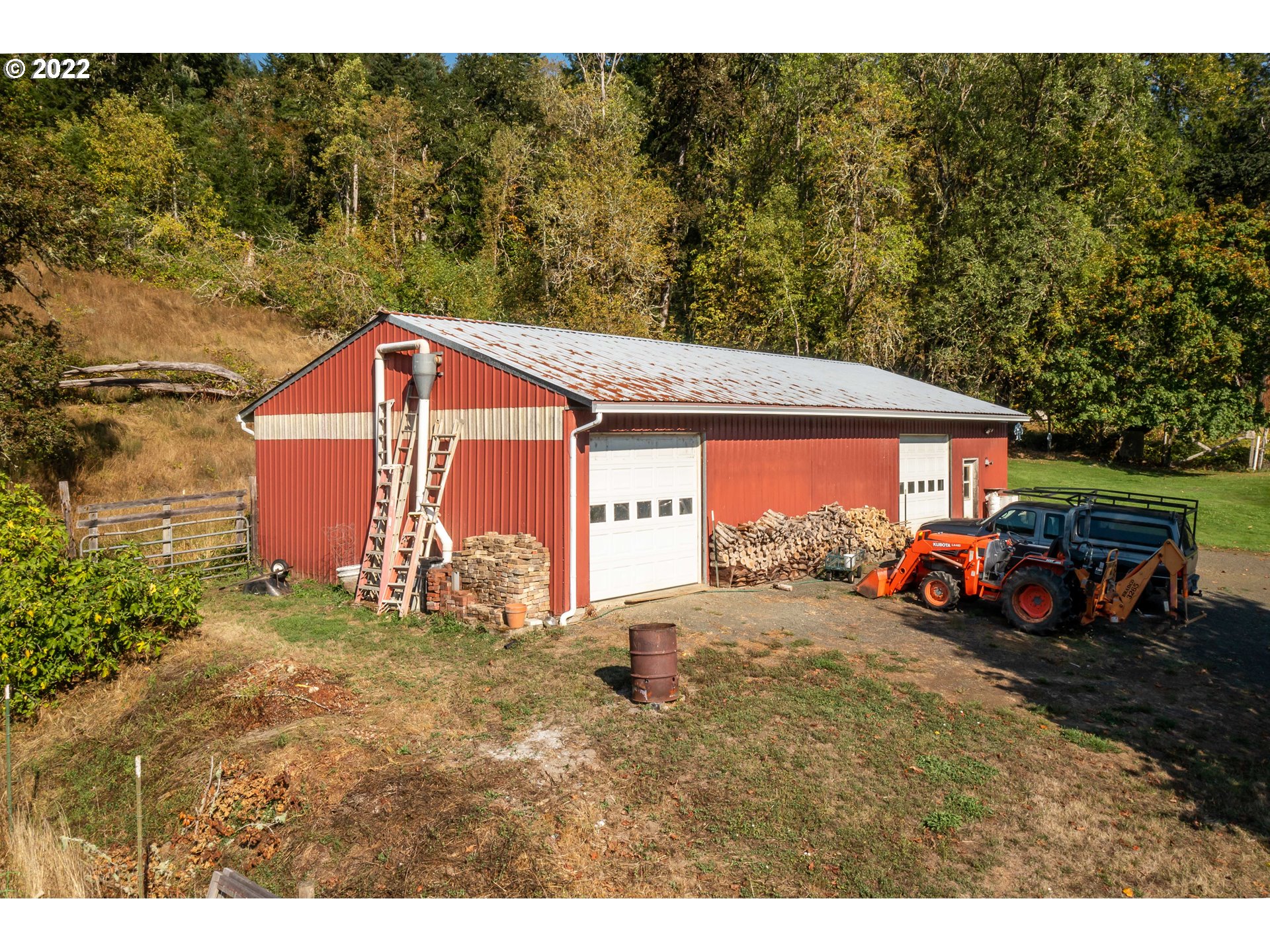 8757 Tyee Road Umpqua, OR 97486 - Photo 3 of 23 Gallery Image 3