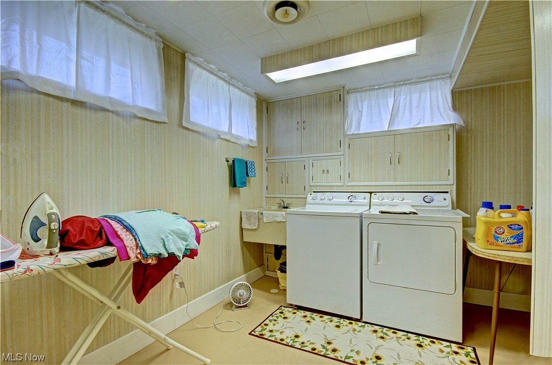 3471 Doris Road Cleveland, OH 44111 - Photo 24 of 30 Gallery Image 24