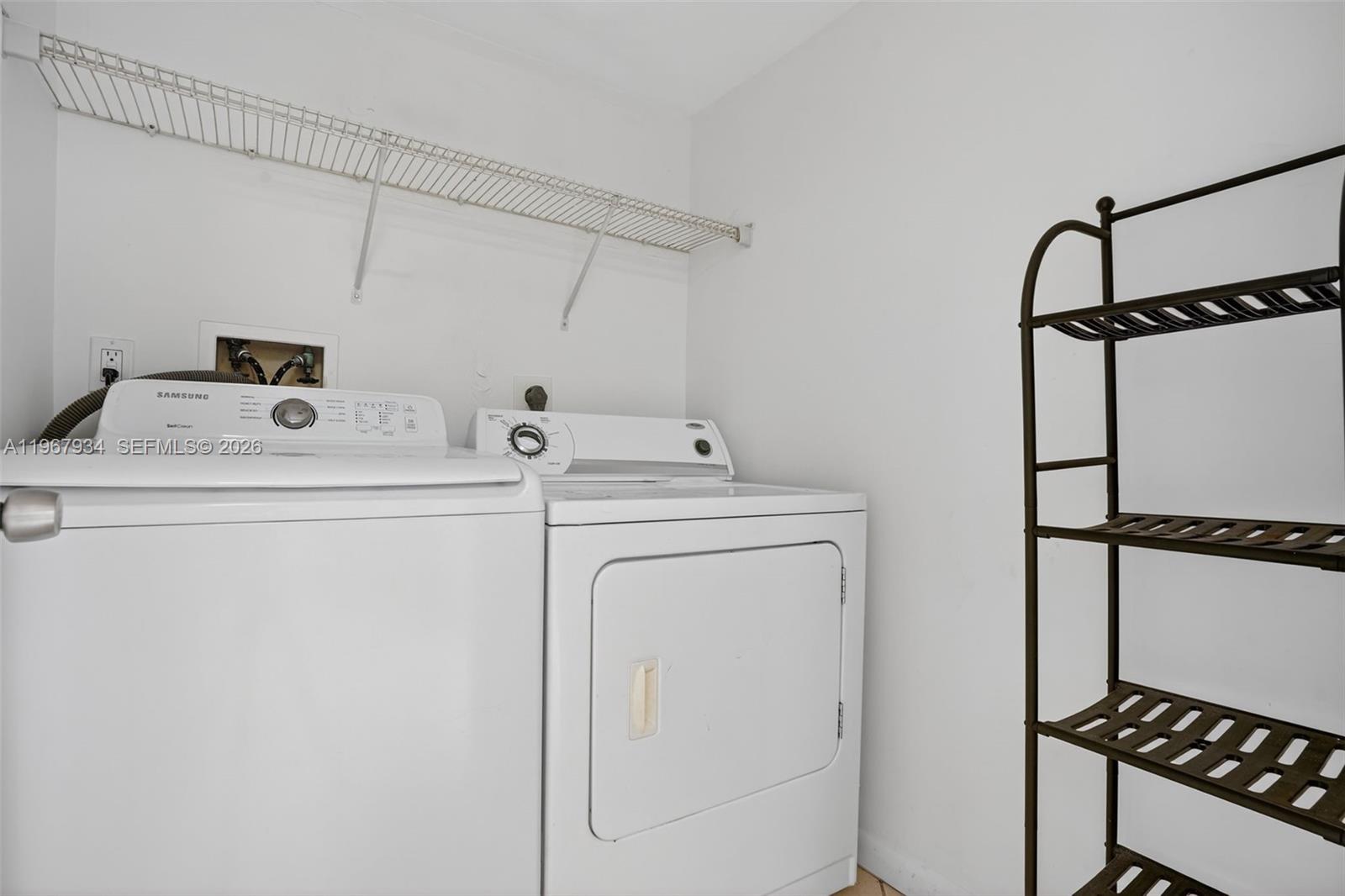 347 Ives Dairy Road, Unit E34704 Miami, FL 33179 - Photo 13 of 35