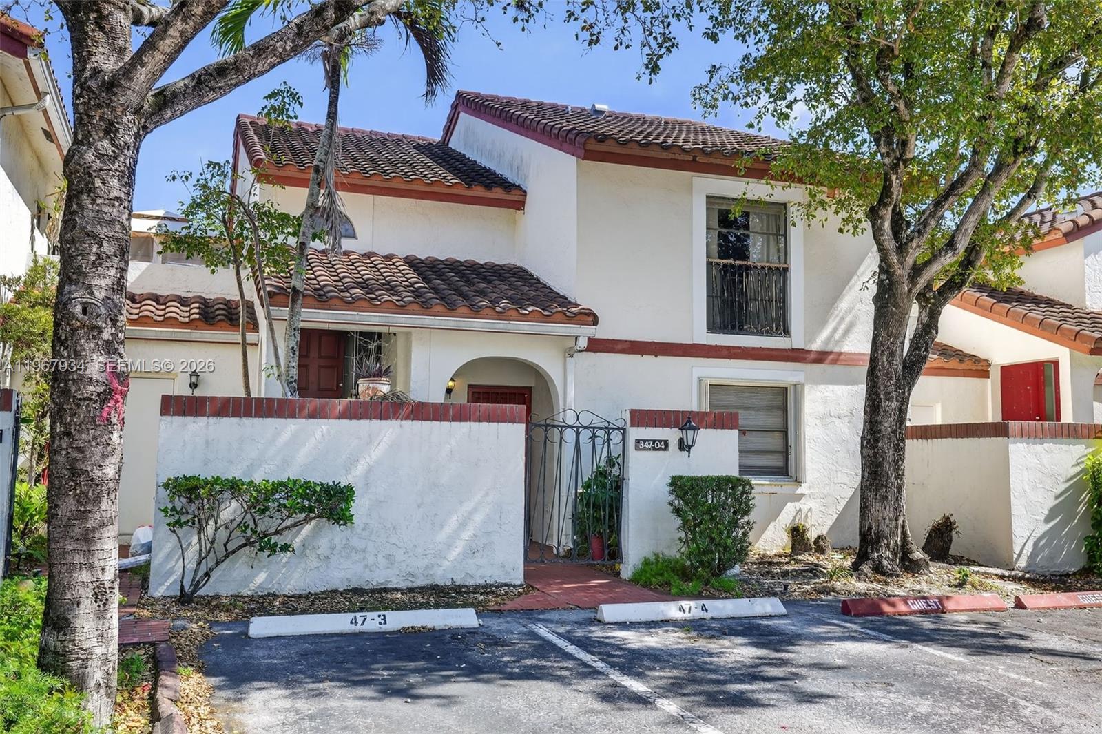 347 Ives Dairy Road, Unit E34704 Miami, FL 33179 - Photo 2 of 35