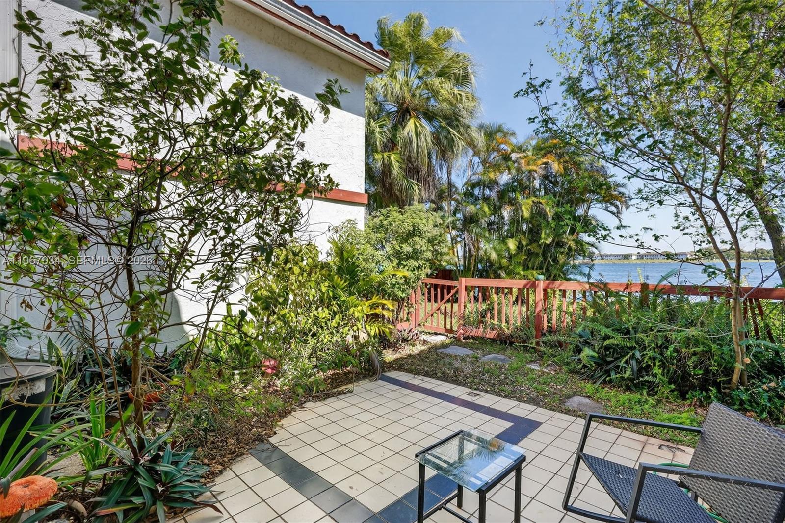 347 Ives Dairy Road, Unit E34704 Miami, FL 33179 - Photo 27 of 35