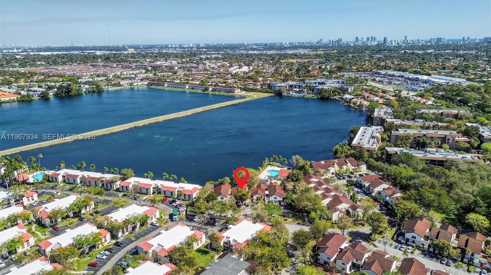 347 Ives Dairy Road, Unit E34704 Miami, FL 33179 - Photo 31 of 35