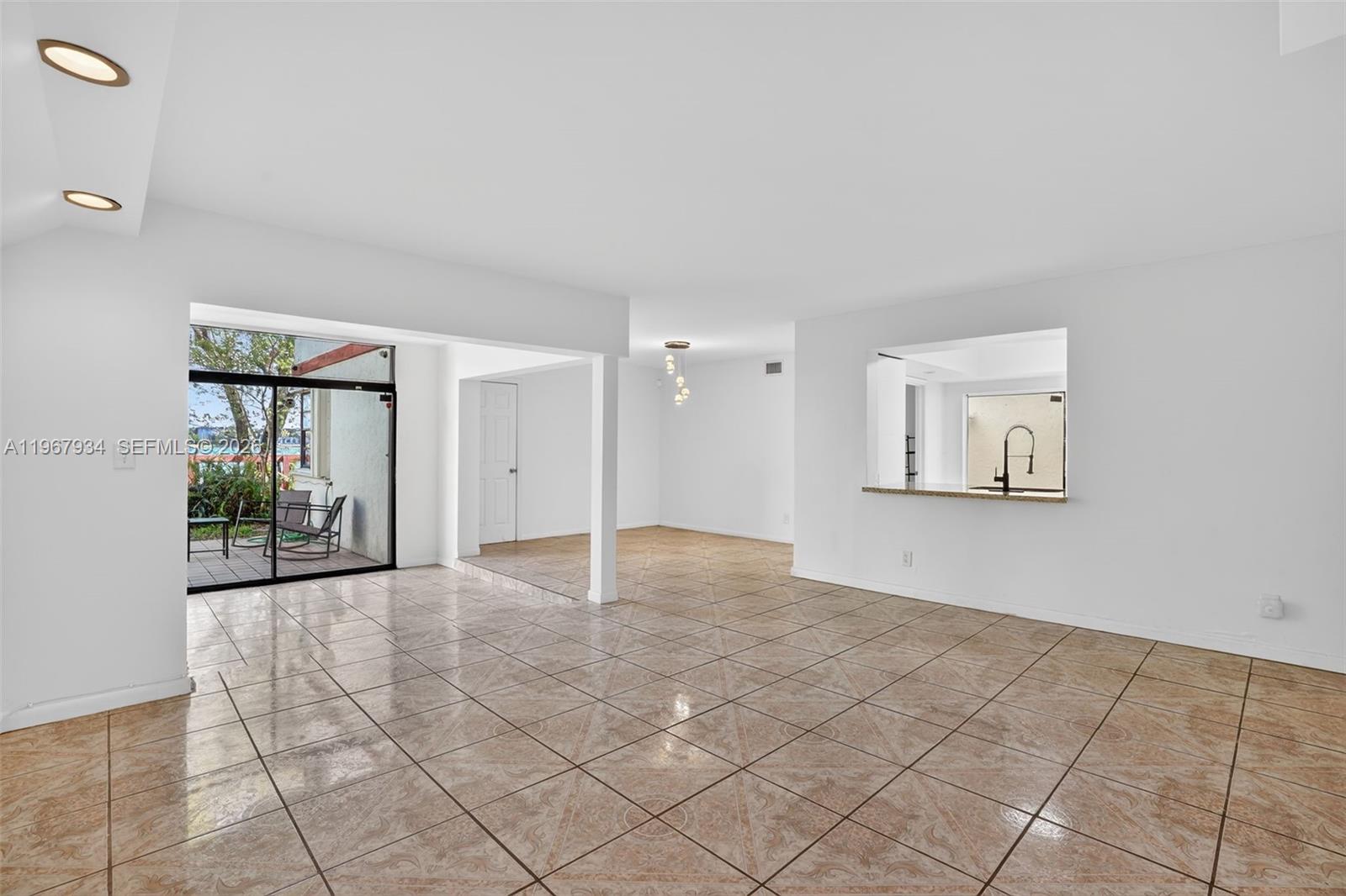 347 Ives Dairy Road, Unit E34704 Miami, FL 33179 - Photo 4 of 35