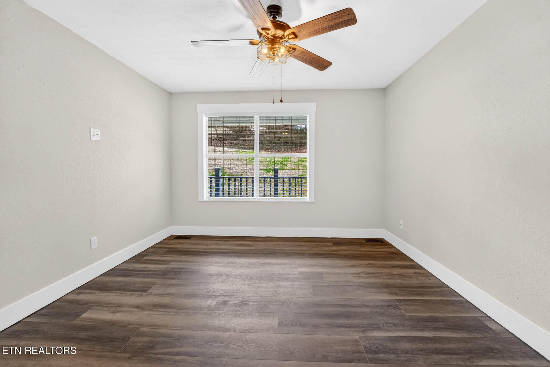 1050 Briar Court Talbott, TN 37877 - Photo 16 of 52 Briar Court-34