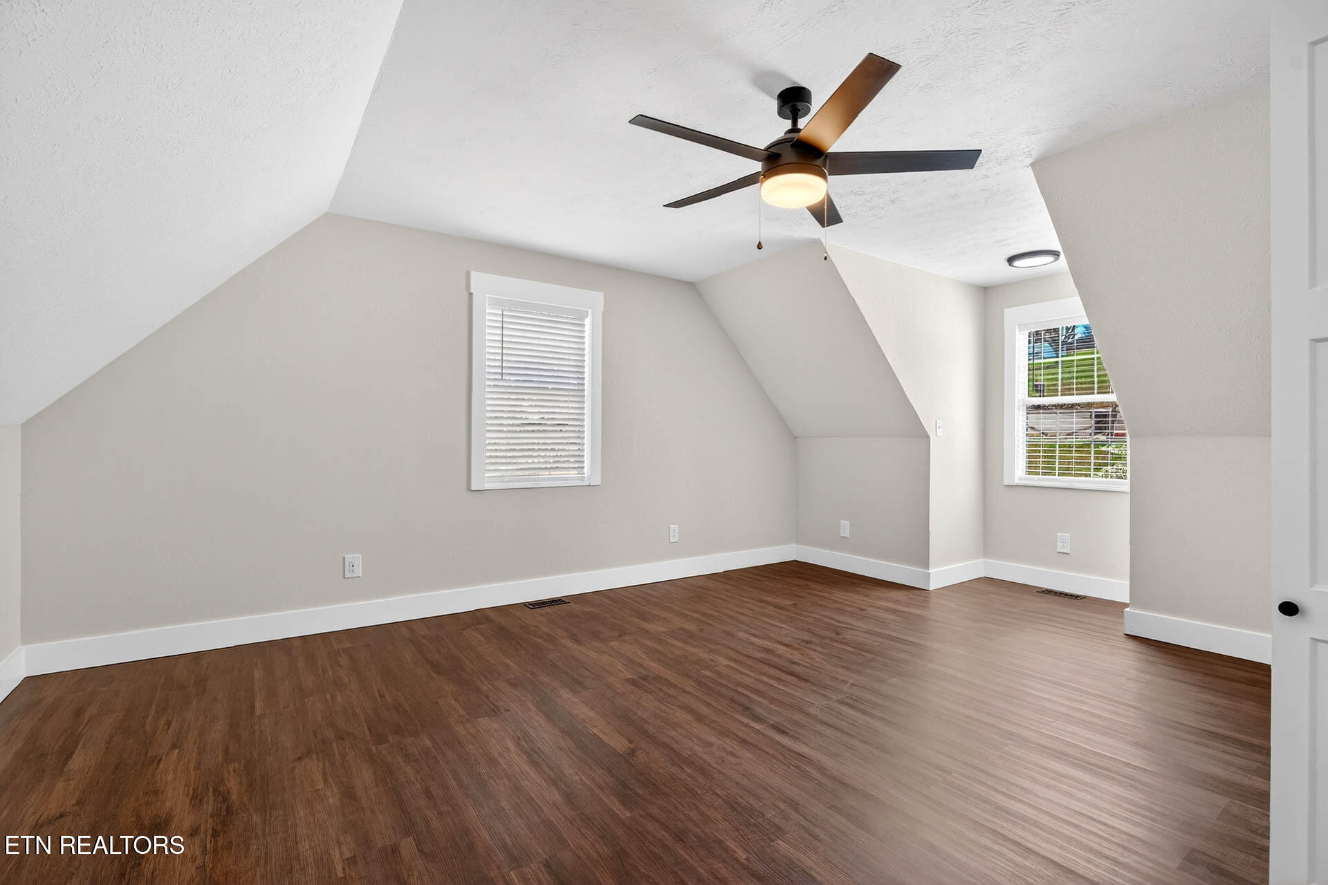 1050 Briar Court Talbott, TN 37877 - Photo 21 of 52 Briar Court-39