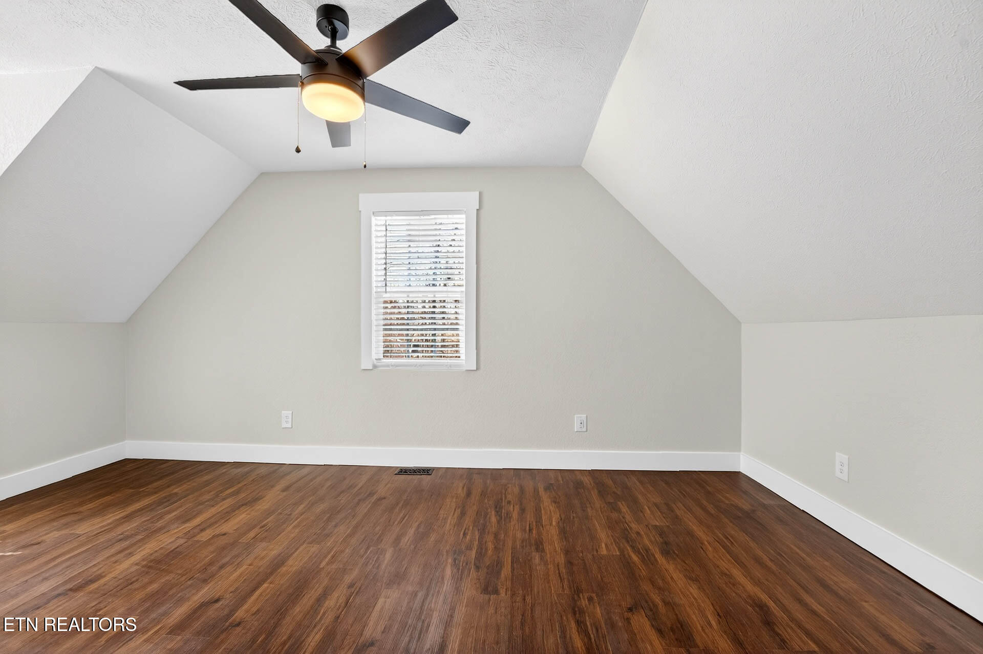 1050 Briar Court Talbott, TN 37877 - Photo 26 of 52 Briar Court-44