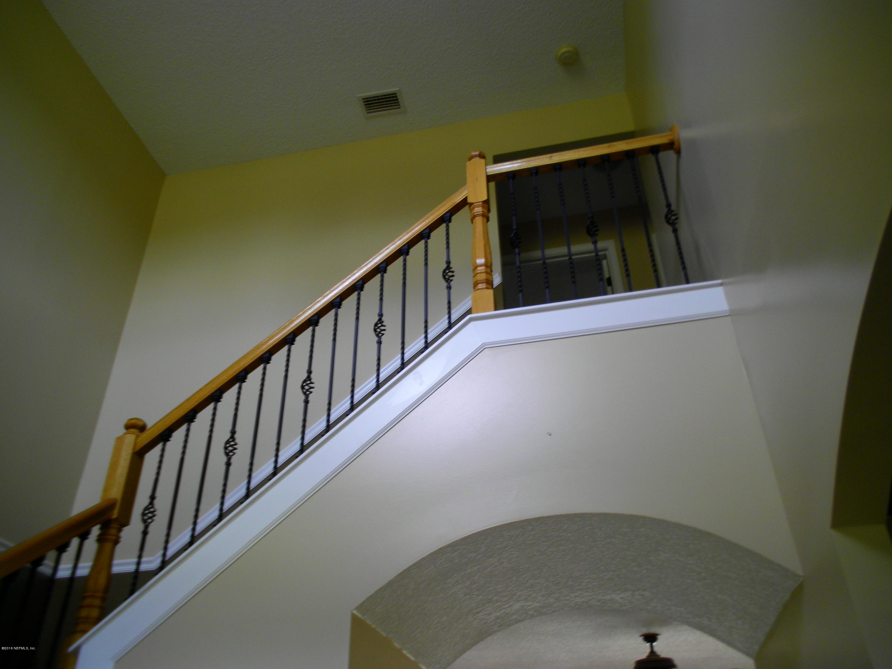 12082 Folsom Road Sanderson, FL 32087 - Photo 27 of 33 stair case 2