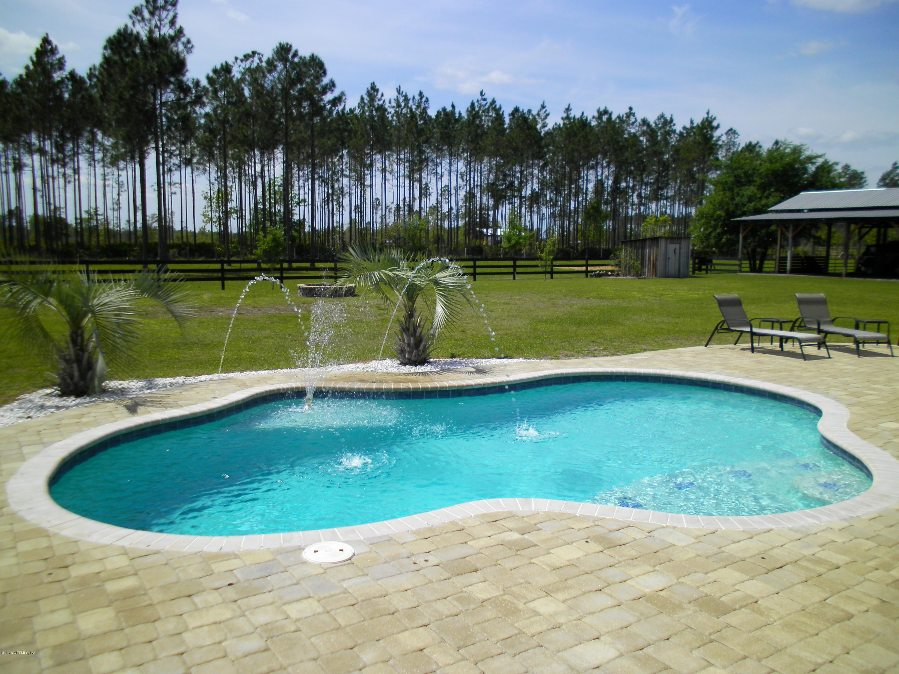 12082 Folsom Road Sanderson, FL 32087 - Photo 8 of 33 Beautiful fountains