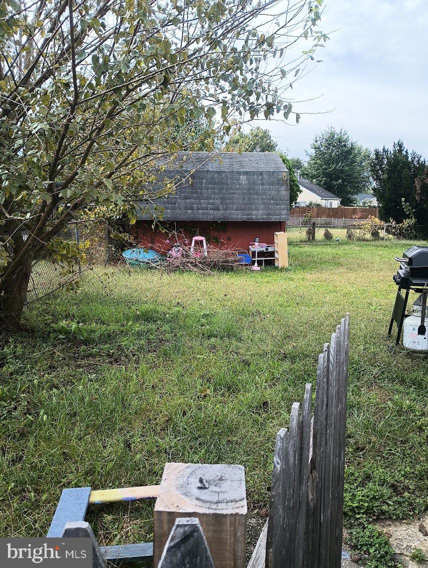 6 Pointville Road Pemberton, NJ 08068 - Photo 4 of 6 an aerial view of a house with garden space and deck