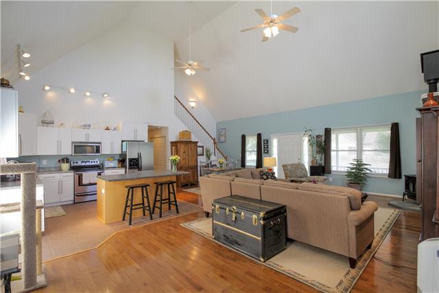 3612 Mahlon Moore Road Spring Hill, TN 37174 - Photo 6 of 20 a living room with furniture and kitchen view