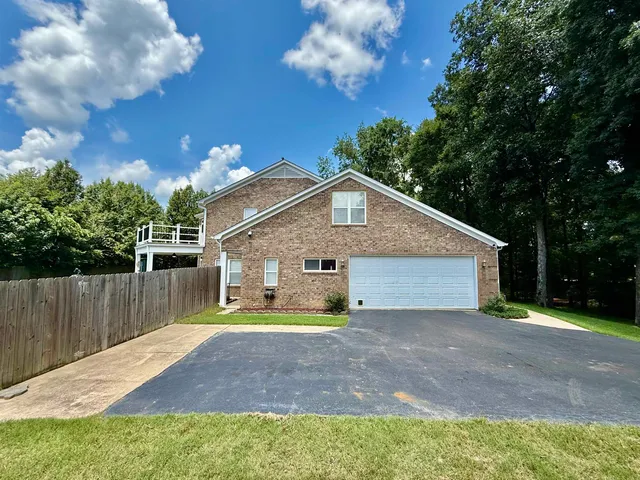 $400,000 | 2620 Tomlin Road, Somerville, TN 38068