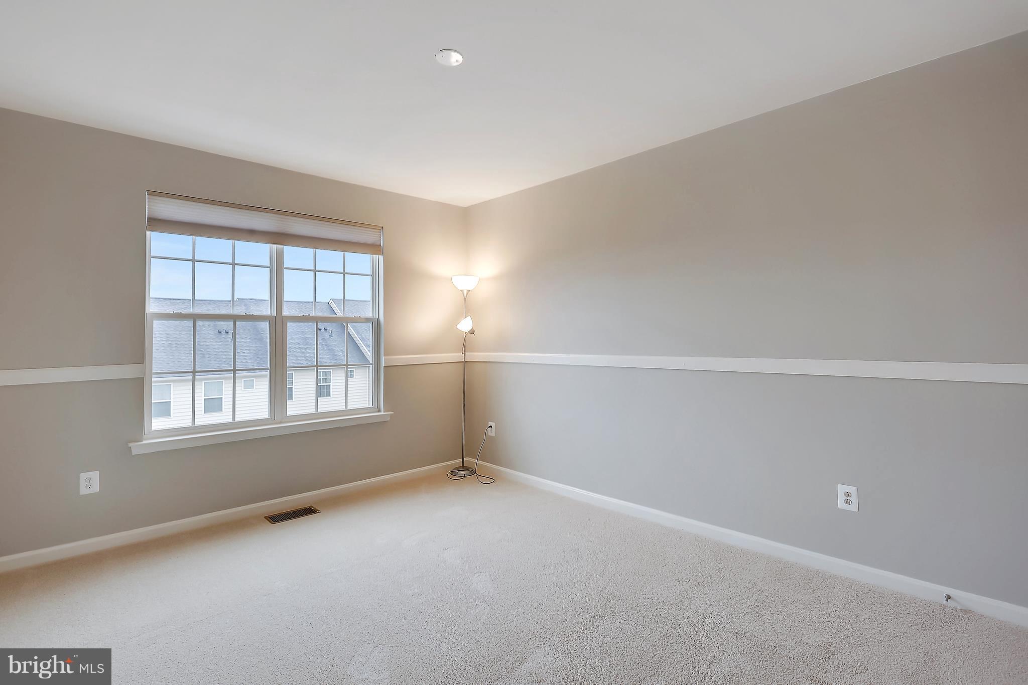 22932 Newcut Road, Unit 2272 Clarksburg, MD 20871 - Photo 17 of 30 Bedroom #2