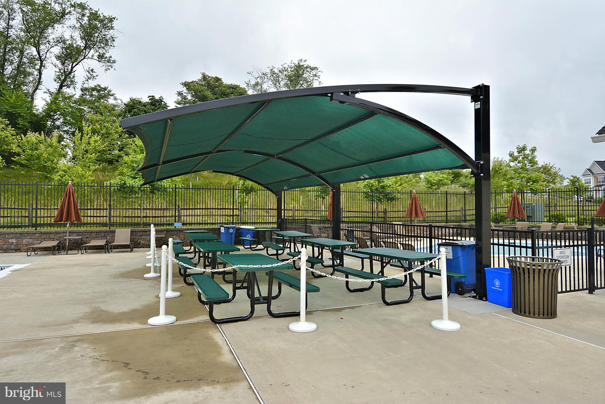 22932 Newcut Road, Unit 2272 Clarksburg, MD 20871 - Photo 29 of 30 Community pool