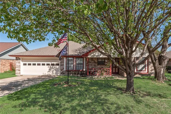$285,000 | 577 Bluebonnet Drive, Keller, TX 76248