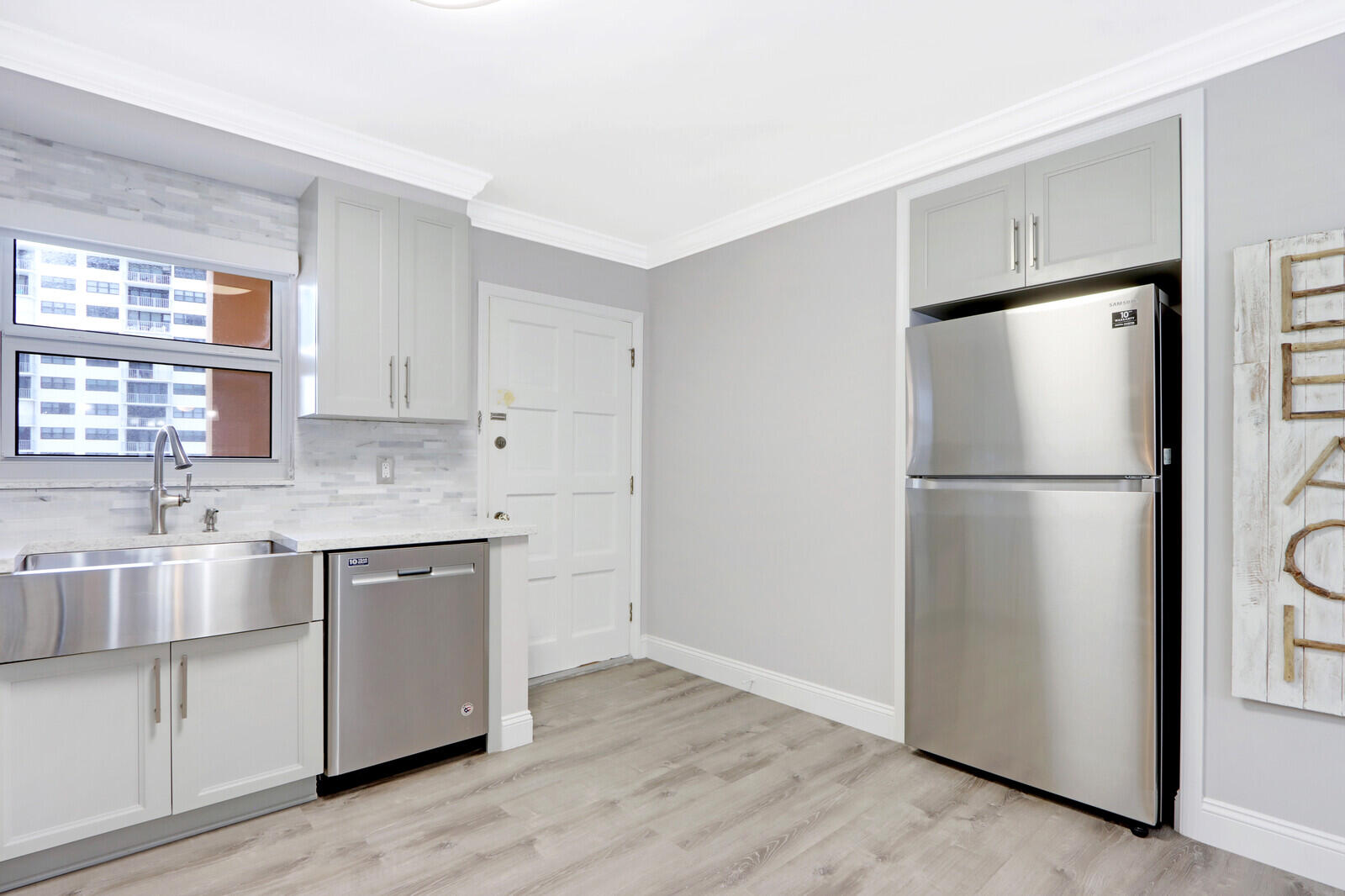 308 Golfview Road, Unit 403 North Palm Beach, FL 33408 - Photo 16 of 37 04_Image_4_mls