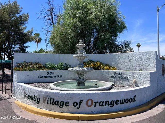 a view of fountain in middle of the house