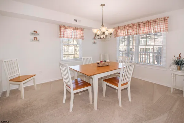 $6,500 | 18 North Adams Avenue, Unit FRONT, Margate City, NJ 08402