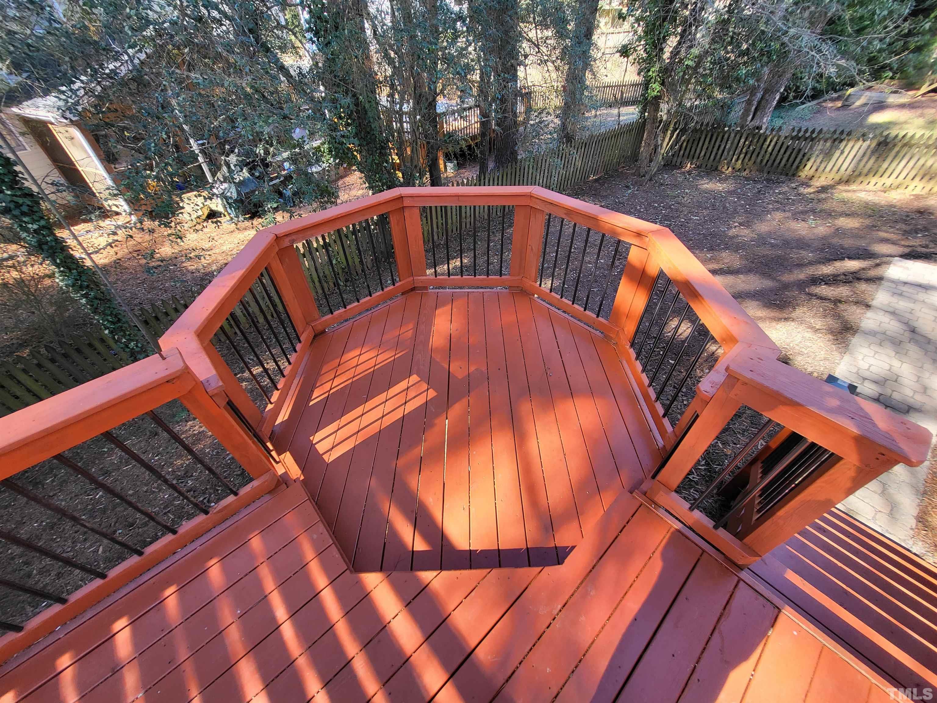 1108 Stoneferry Lane Raleigh, NC 27606 - Photo 24 of 28 Gallery Image 24