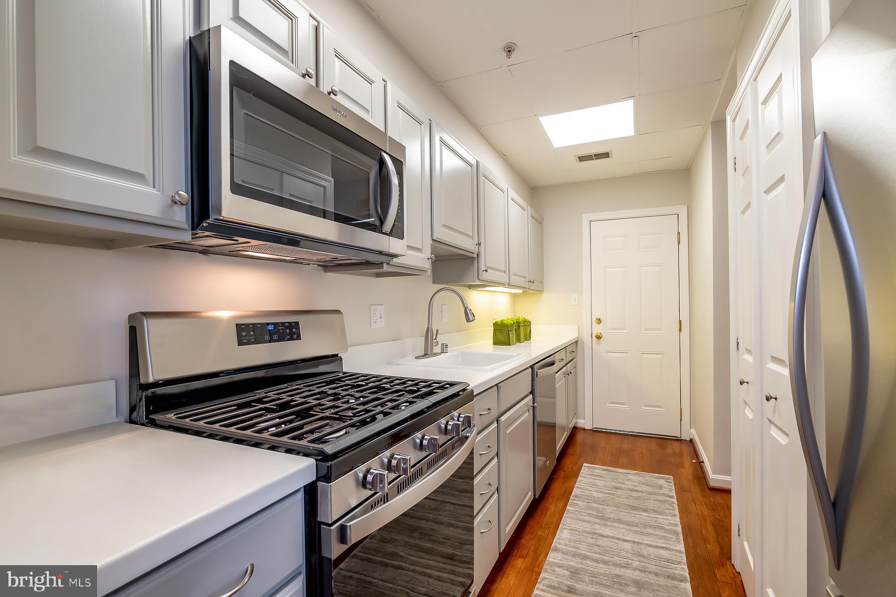 1911 Belmont Road Northwest, Unit 1073 Washington, DC 20009 - Photo 14 of 38 Gallery Image 14