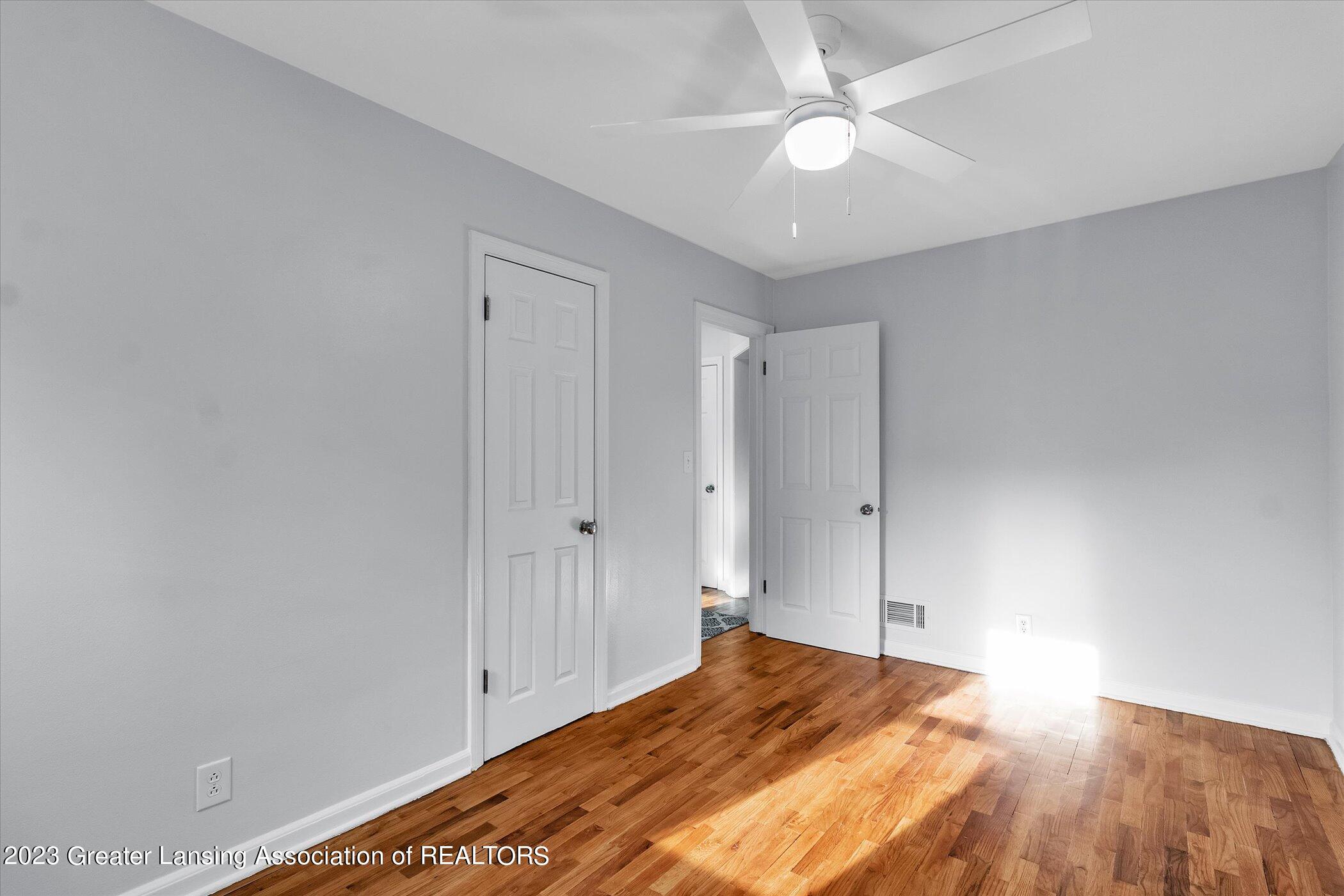 511 West Holmes Road Lansing, MI 48910 - Photo 25 of 36 25-511-W-Holmes-Rd-WindowStill-Real-Esta