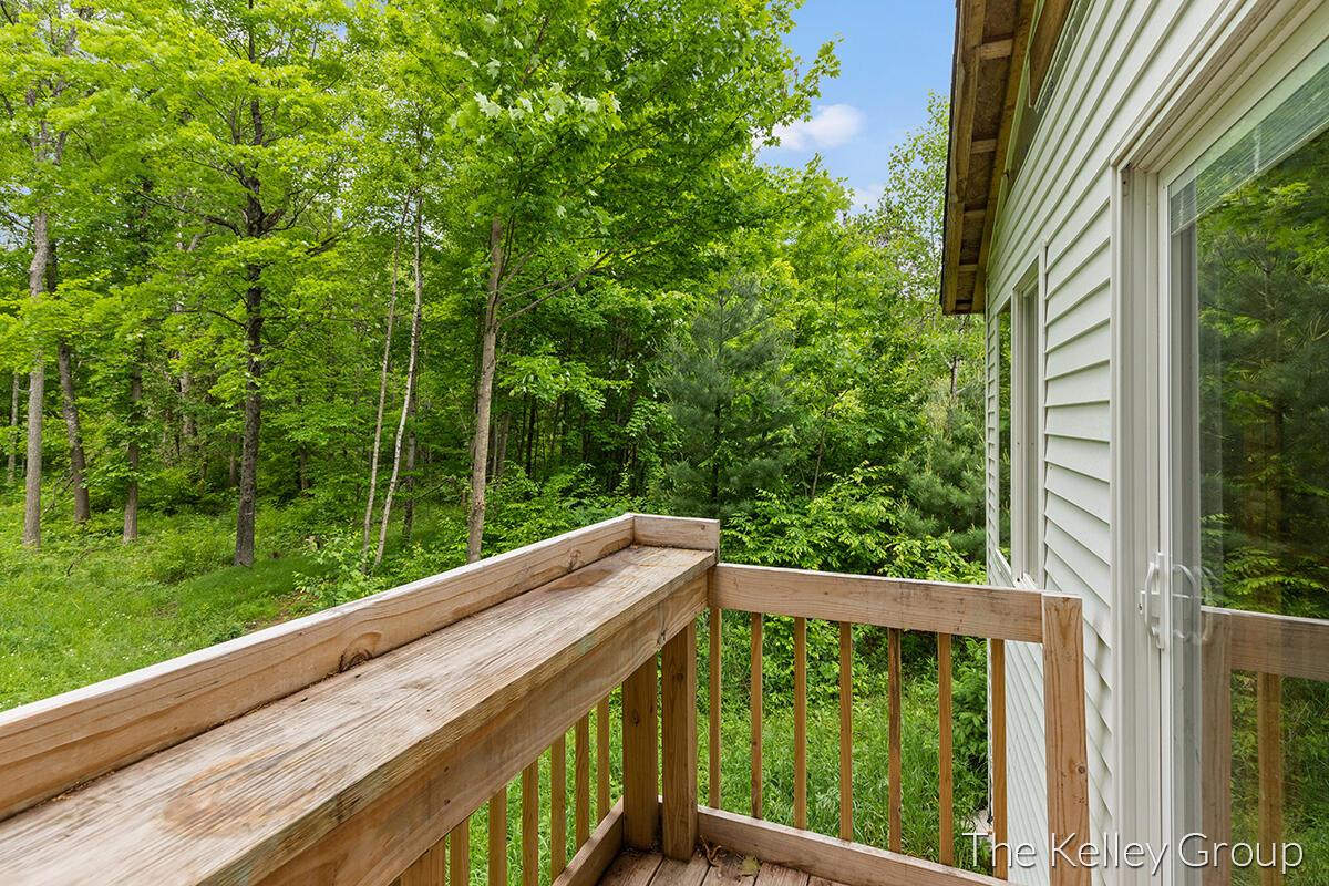 17645 Old Logging Trail Road Hersey, MI 49639 - Photo 13 of 39 IMG_1011