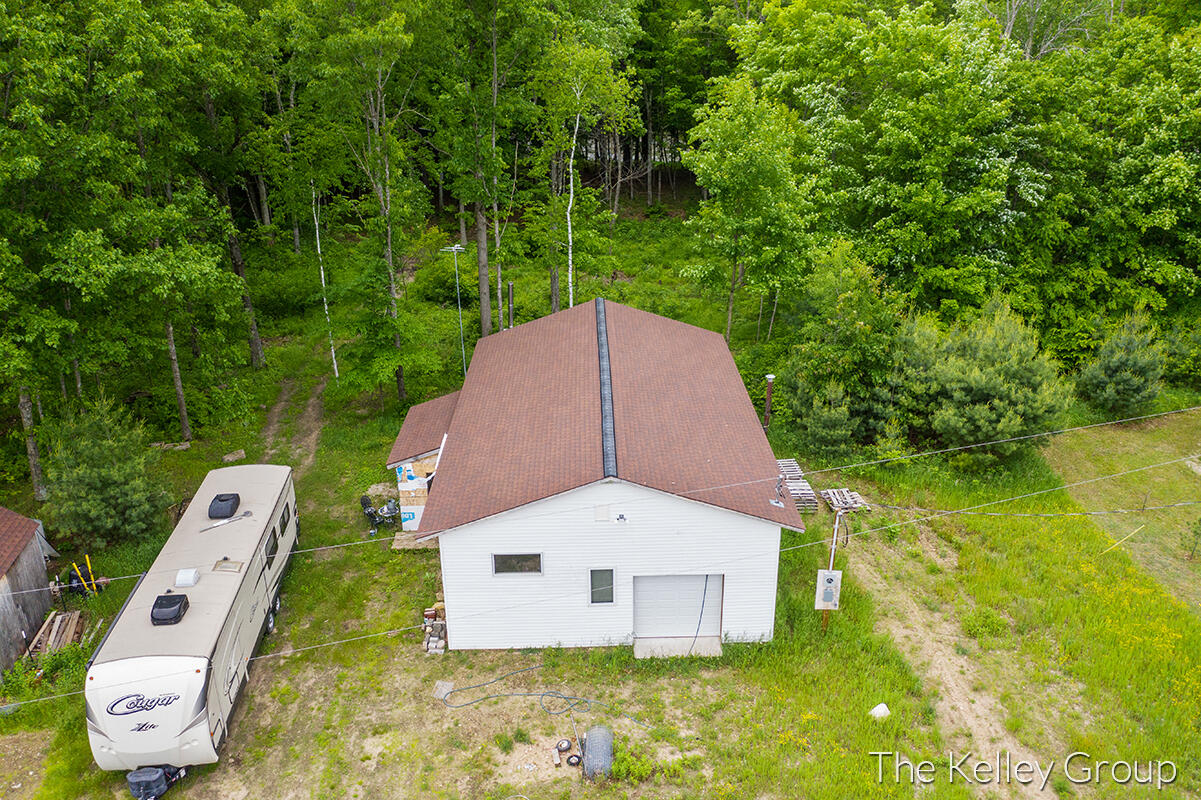 17645 Old Logging Trail Road Hersey, MI 49639 - Photo 27 of 39 IMG_1025