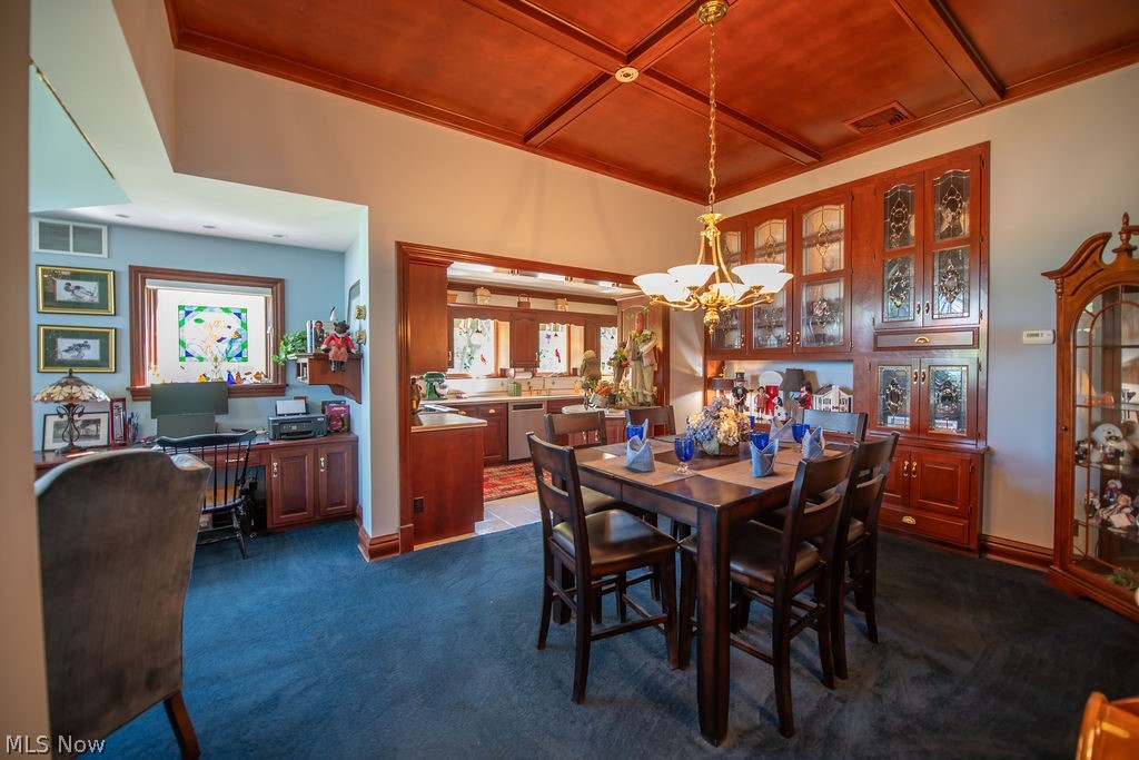 2009 Lakewood Road Southwest Sherrodsville, OH 44675 - Photo 21 of 47 Dining room area view