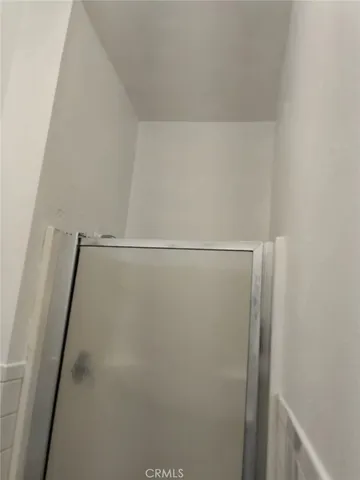 a view of a livingroom with an window