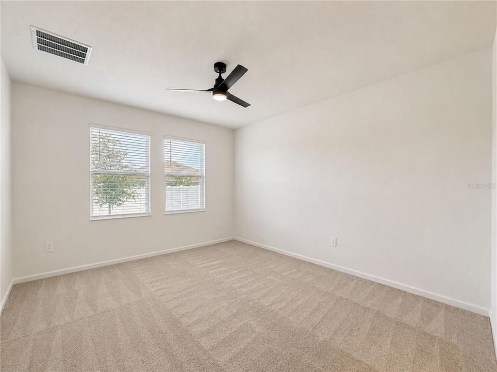348 Heroic Road Davenport, FL 33837 - Photo 12 of 26 Gallery Image 12