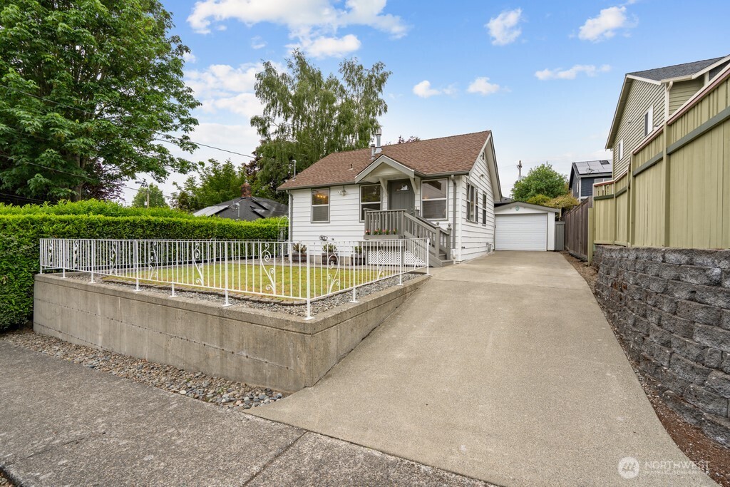 3536 Southwest Monroe Street Seattle, WA 98126 - Photo 22 of 31