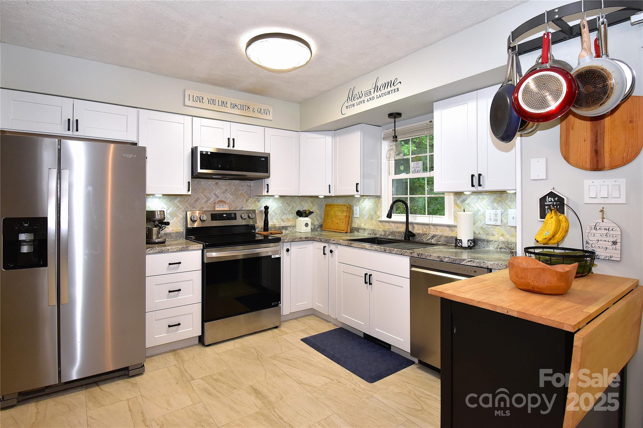 76 Melton Road Candler, NC 28715 - Photo 4 of 34 Gallery Image 4