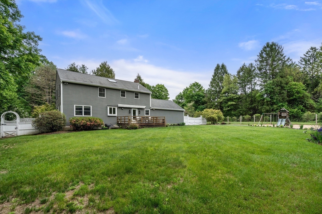 322 Concord Road Wayland, MA 01778 - Photo 33 of 35 a view of a house with a big yard plants and large trees