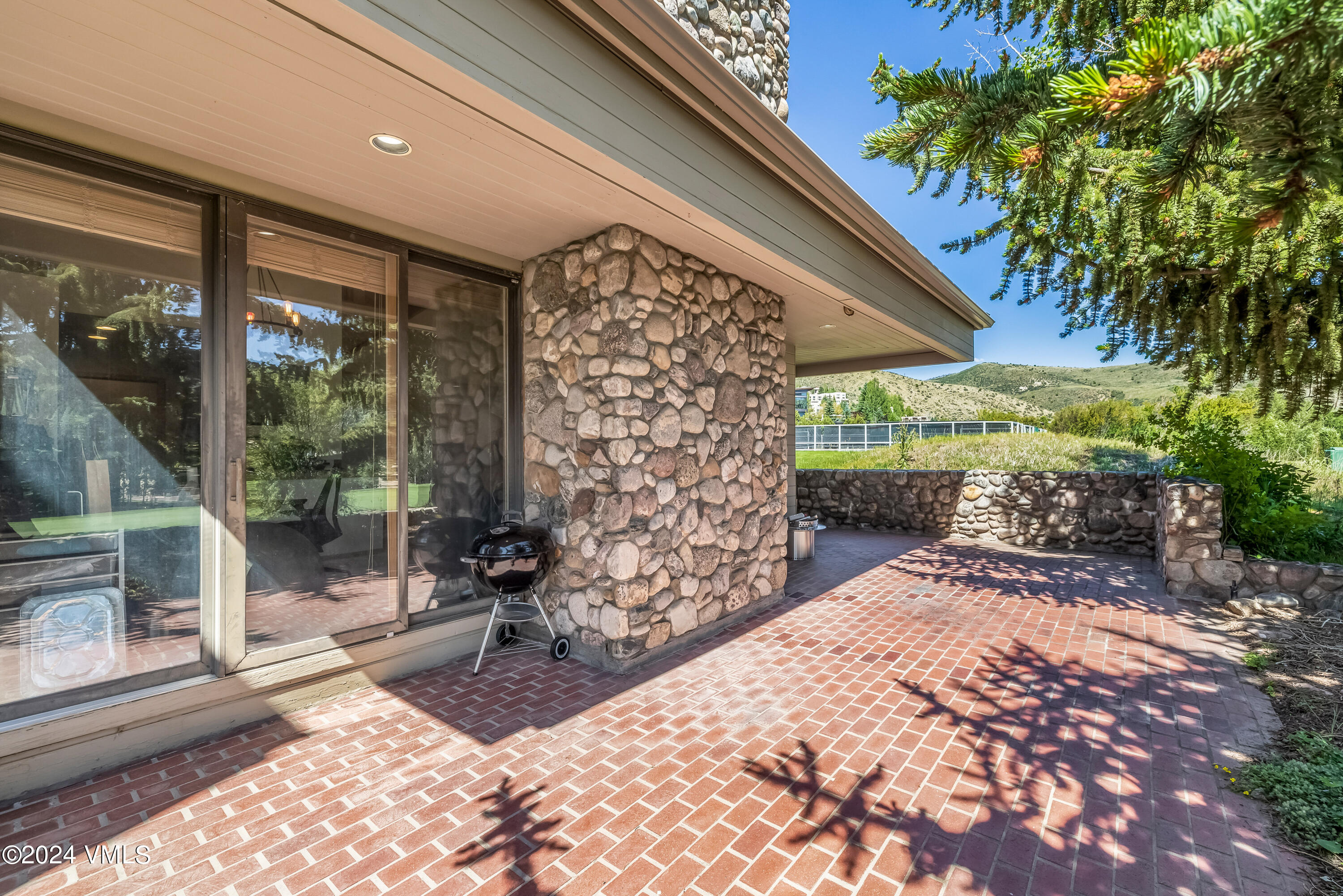 1121 Berry Creek Road, Unit C7 Edwards, CO 81632 - Photo 12 of 15 South facing patio