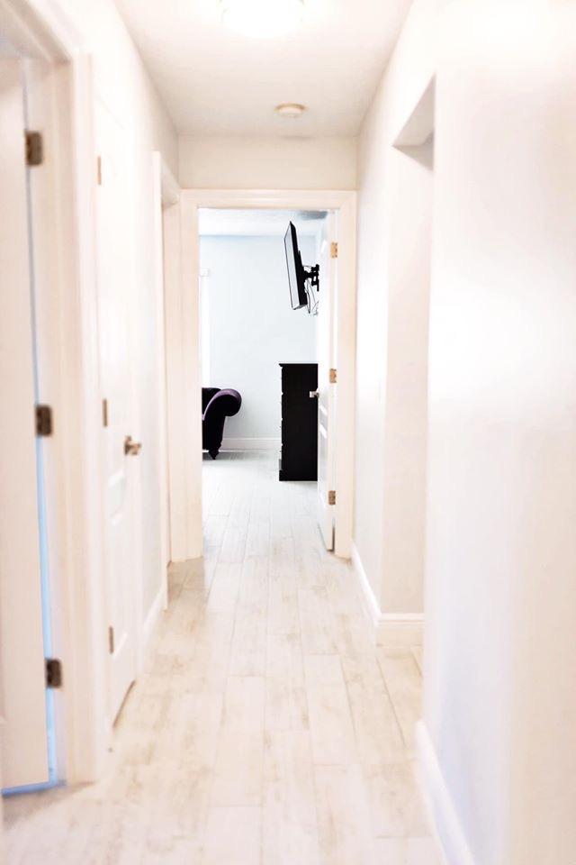 448 Wahoo Road Panama City Beach, FL 32408 - Photo 16 of 27 Hallway