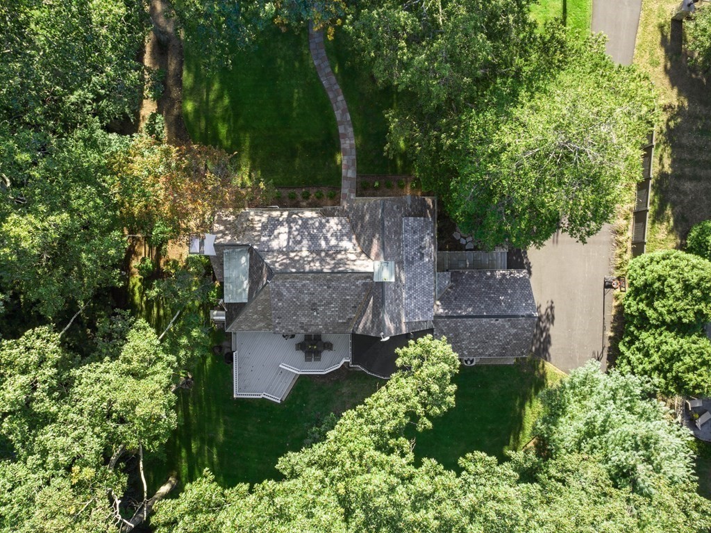 91 Old Colony Road Wellesley, MA 02481 - Photo 33 of 35 an aerial view of a house with a yard
